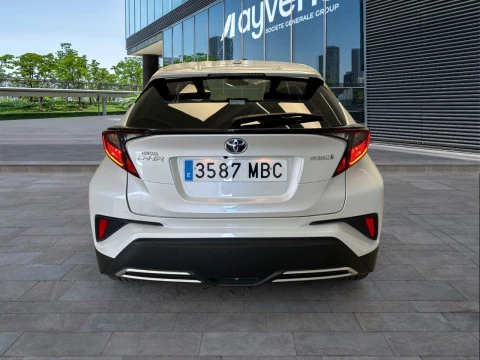 Toyota C-HR 2.0 180H Advance