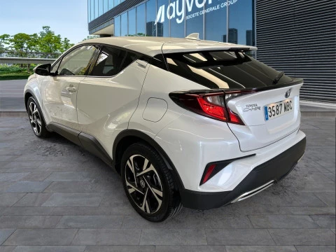 Toyota C-HR 2.0 180H Advance