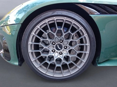 Aston Martin DBS Superleggera 770 Ultimate Coupe