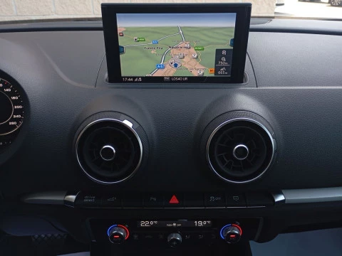 Audi A3 Sportback Design 40 e-tron 150kW S tron