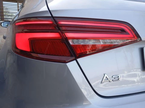 Audi A3 Sportback Design 40 e-tron 150kW S tron