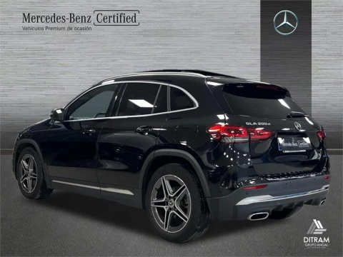 Mercedes-Benz GLA 200 D