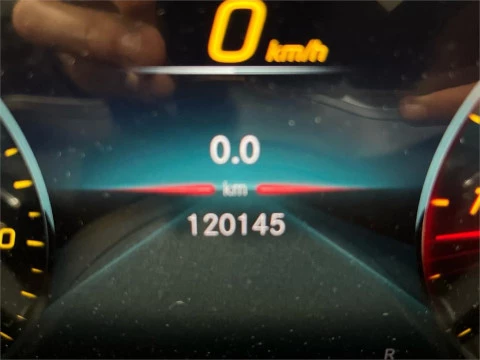 Mercedes-Benz GLA 200 D