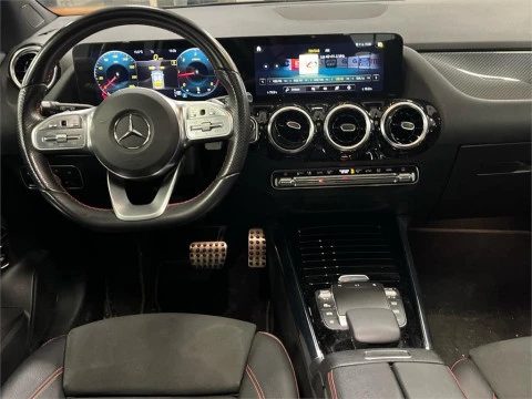 Mercedes-Benz GLA 200 D