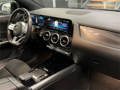 Mercedes-Benz GLA 200 D