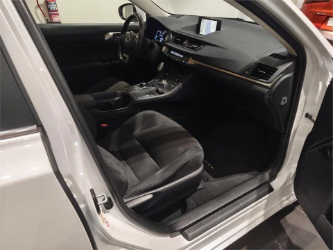 Lexus CT Compacto BUSINESS 1.8L (Híbrido Gasolina) Transmis