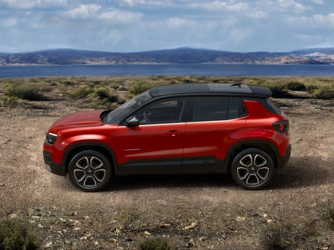 Jeep Avenger 1.2 eHybrid 74kW (100CV) Summit