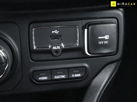 Jeep Renegade 1.3 PHEV Trailhawk AWD AT 177 kW (240 CV)