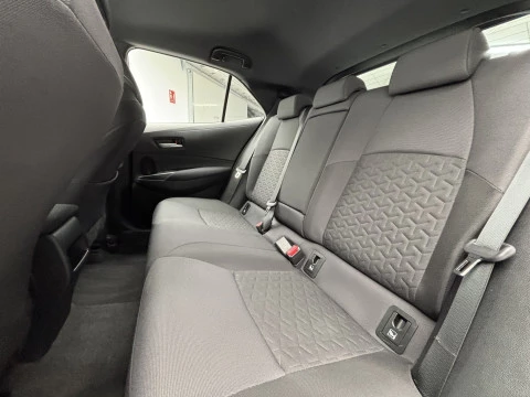 Toyota Corolla 1.8 125H ACTIVE TECH E-CVT