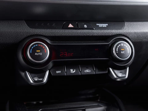 Kia Stonic 1.0 T-GDi 74kW (100CV) MHEV MT Drive