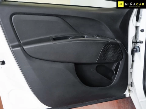 Fiat Doblò Cargo 1.6 Multijet Base 77 kW (105 CV)