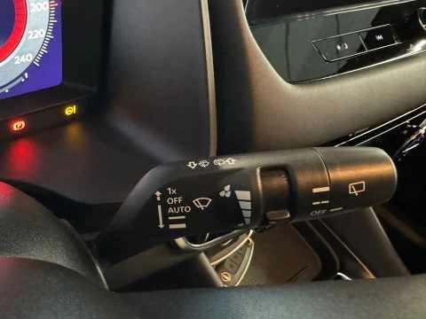 Nissan Qashqai DIG-T 103kW (140CV) mHEV 4x2 Tekna