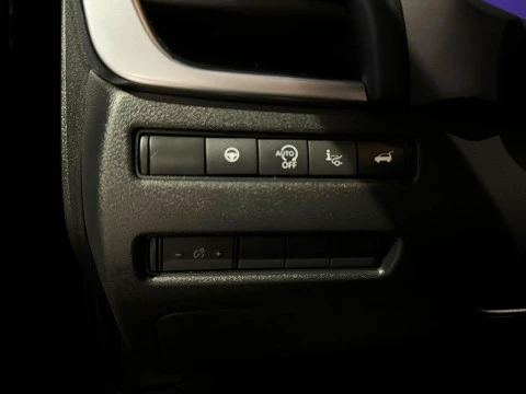 Nissan Qashqai DIG-T 103kW (140CV) mHEV 4x2 Tekna