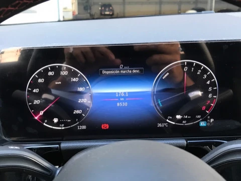 Mercedes-Benz GLA  250 e
