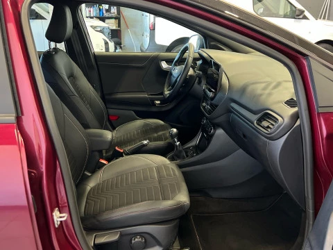 Ford Puma 1.0 EcoBoost 125cv Vivid Ruby Edit. MHEV
