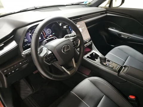 Lexus LBX 1.5 136cv HEV Relax+