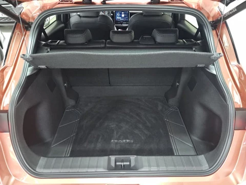 Lexus LBX 1.5 136cv HEV Relax+