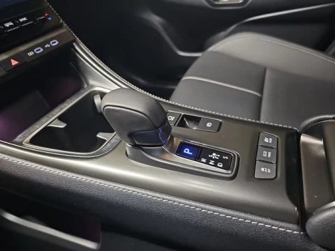 Lexus LBX 1.5 136cv HEV Relax+