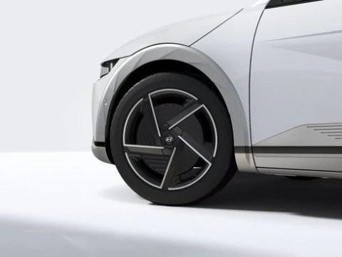 Hyundai IONIQ 5 77KWH 168KW Light RWD