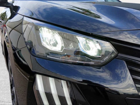 Peugeot 208 PureTech 100 Active 75 kW (100 CV)