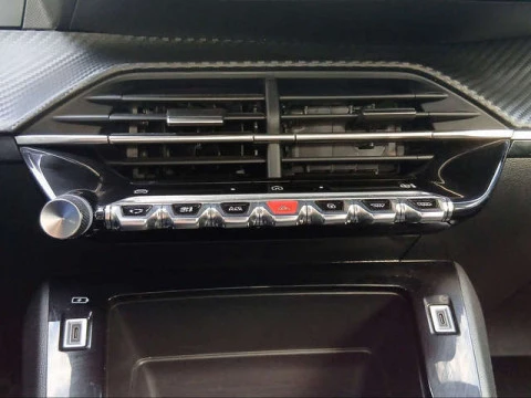 Peugeot 208 PureTech 100 Active 75 kW (100 CV)