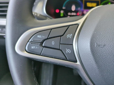 Renault Arkana Techno E-TECH full hybrid 105kW(145CV)