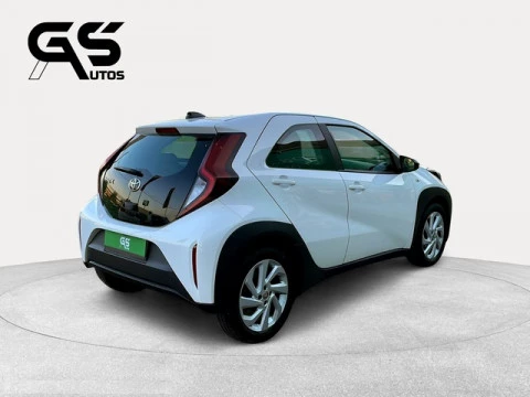 Toyota Aygo X Cross 1.0 VVT-I Play 53 kW (72 CV)