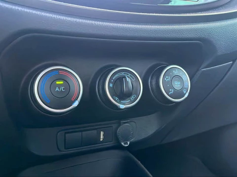 Toyota Aygo X Cross 1.0 VVT-I Play 53 kW (72 CV)