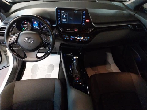 Toyota C-HR C-HR 125H Advance
