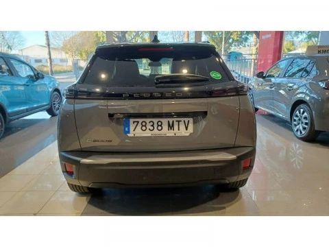 Peugeot e-2008 Eléctrico Allure 136 (100kW)