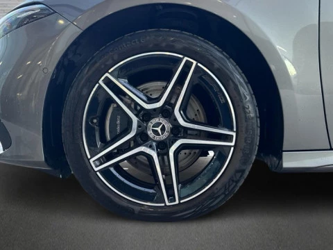 Mercedes-Benz Clase A  250 e Berlina