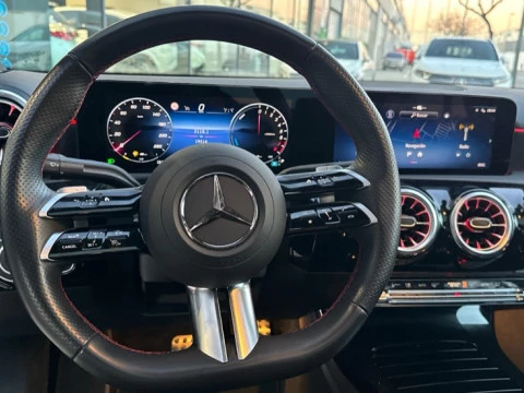 Mercedes-Benz Clase A  250 e Berlina