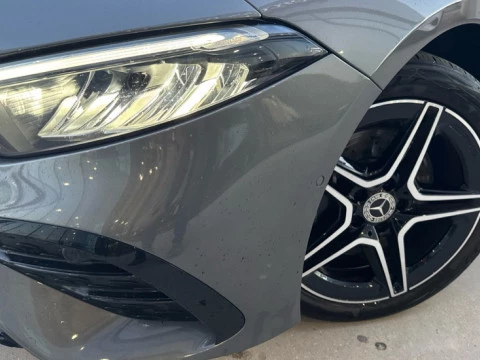 Mercedes-Benz Clase A  250 e Berlina