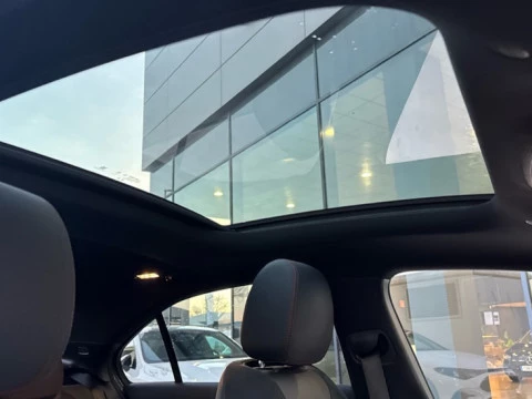 Mercedes-Benz Clase A  250 e Berlina