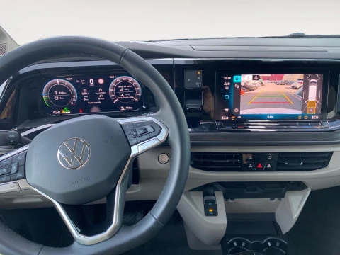 Volkswagen Multivan 1.5 eHybrid 130 kW DSG 4M B.Corta