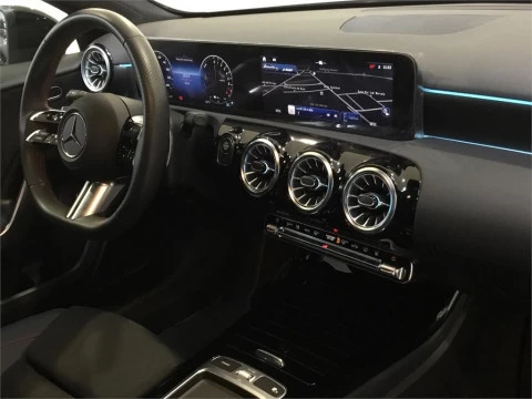 Mercedes-Benz Clase A 250 e con tecnología híbrida EQ