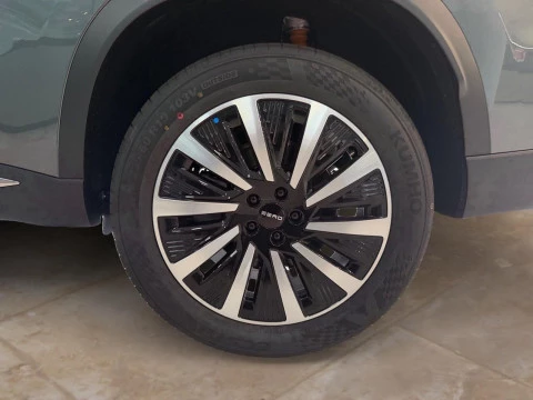 EBRO S800 1.5 TGDI PHEV Luxury E-CVT