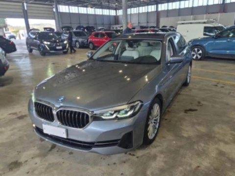 BMW Serie 5 530e Touring