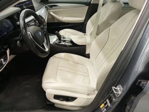 BMW Serie 5 530e Touring
