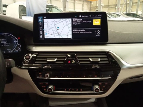 BMW Serie 5 530e Touring