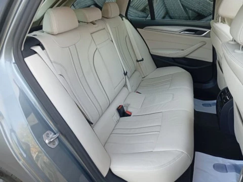 BMW Serie 5 530e Touring