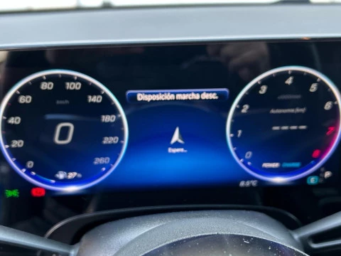 Mercedes-Benz CLA  180 con tecnologia hibrida