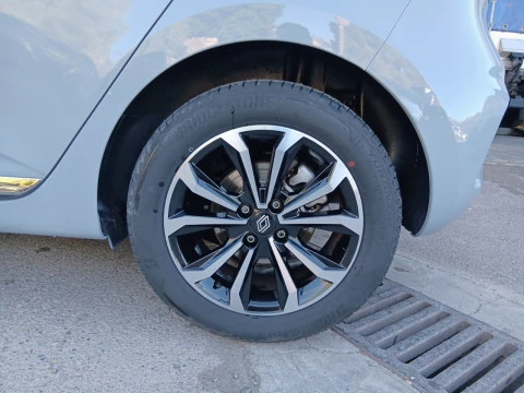 Renault Clio techno Eco-G 100cv (74kW)