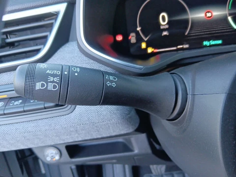Renault Clio techno Eco-G 100cv (74kW)