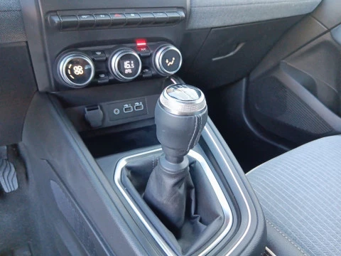 Renault Clio techno Eco-G 100cv (74kW)