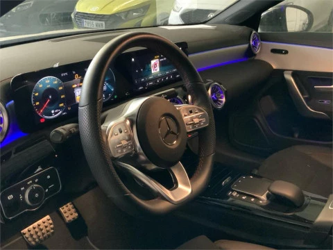 Mercedes-Benz CLA 200 D DCT Shooting Brake