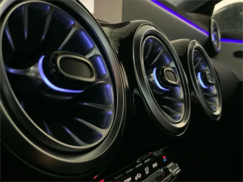 Mercedes-Benz CLA 200 D DCT Shooting Brake