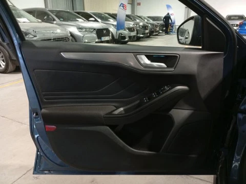 Ford Focus 1.0 Ecoboost MHEV 92kW ST-Line Auto SB