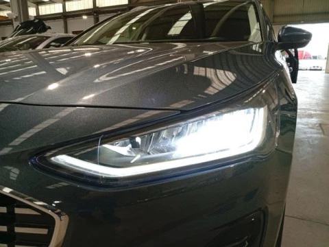 Ford Focus 1.0 Ecoboost MHEV 92kW ST-Line Auto SB