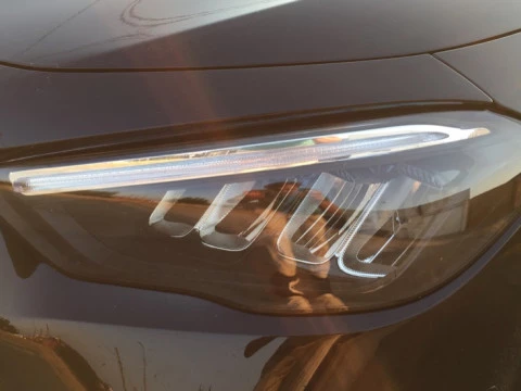 Mercedes-Benz GLA  200 d